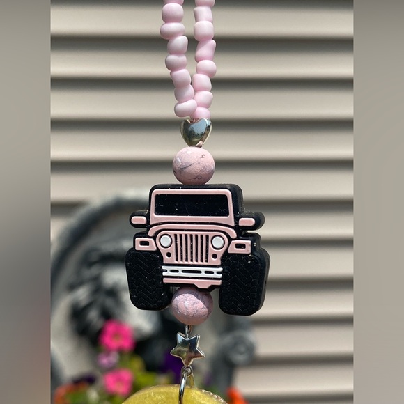 Handmade Resin Duck Jeep Rearview Mirror Charm- Keychain- Backpack - Purse Charm - Picture 6 of 6